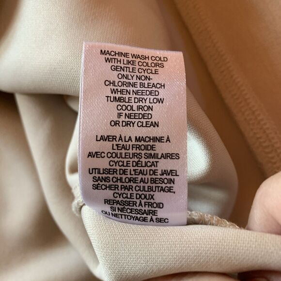 Elie Tahari Sweatshirt Sz Medium Supersoft Cream Metallic Trim Minimalist Luxury - Picture 9 of 10